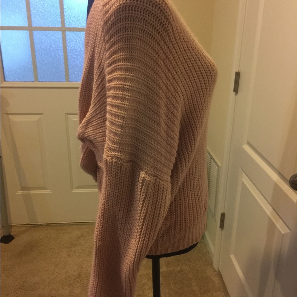 Pink sweater - Picture 4 of 4